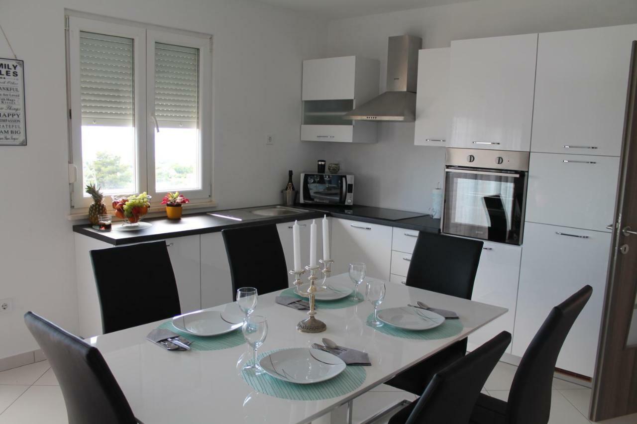 Lana I Natali Apartment คาชเตลา ภายนอก รูปภาพ